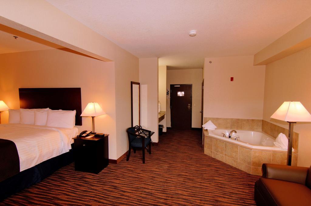Cobblestone Inn & Suites - Denison | Oak Ridge Esterno foto