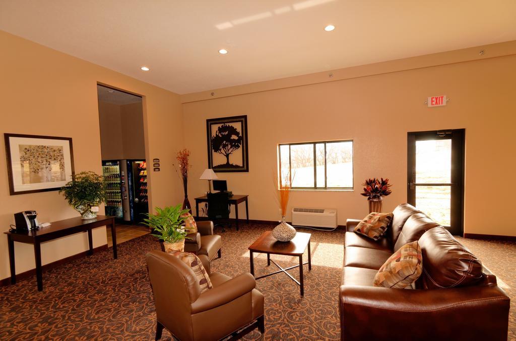 Cobblestone Inn & Suites - Denison | Oak Ridge Esterno foto