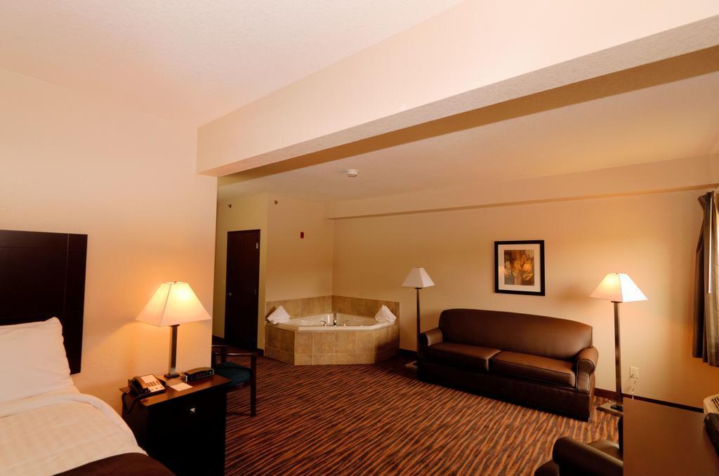 Cobblestone Inn & Suites - Denison | Oak Ridge Esterno foto