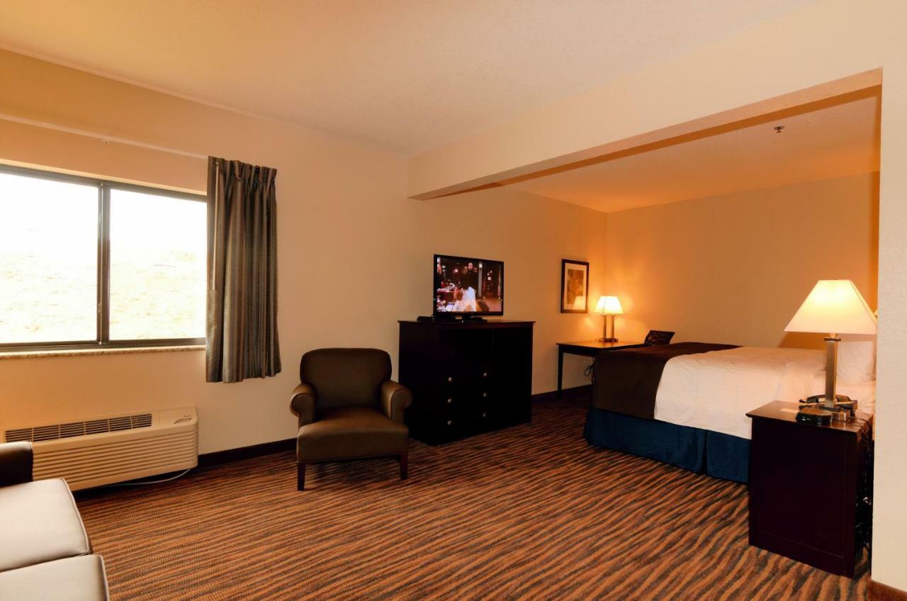 Cobblestone Inn & Suites - Denison | Oak Ridge Esterno foto