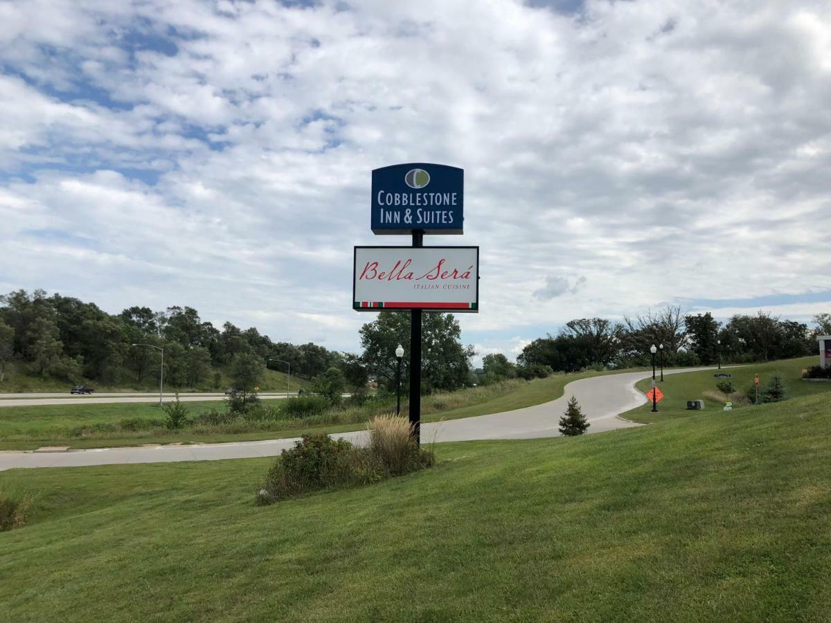 Cobblestone Inn & Suites - Denison | Oak Ridge Esterno foto