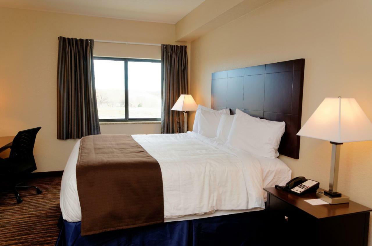 Cobblestone Inn & Suites - Denison | Oak Ridge Esterno foto